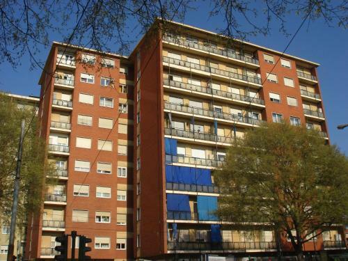 Yhome | J Stadium - Toscana Apartments