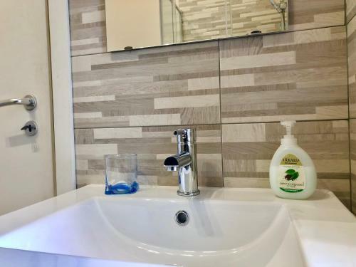 Yhome | J Stadium - Toscana Apartments