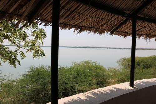Hotel Kutch Safari Lodge