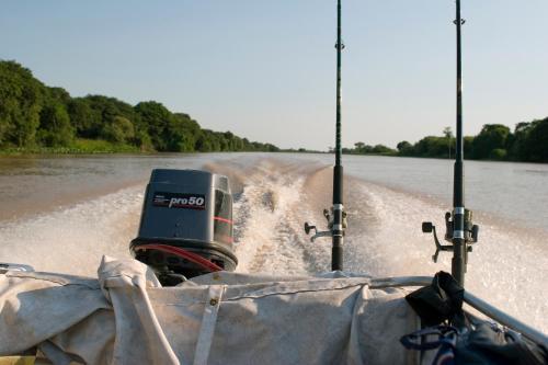 Bamb� River Lodge