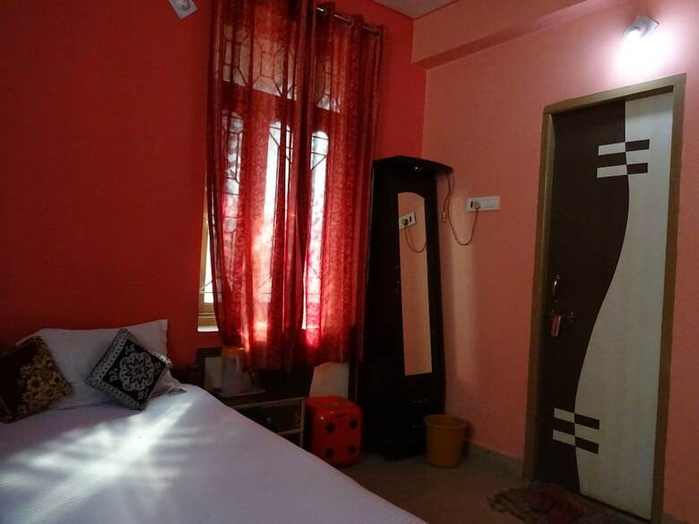 Hotel Viraat Inn