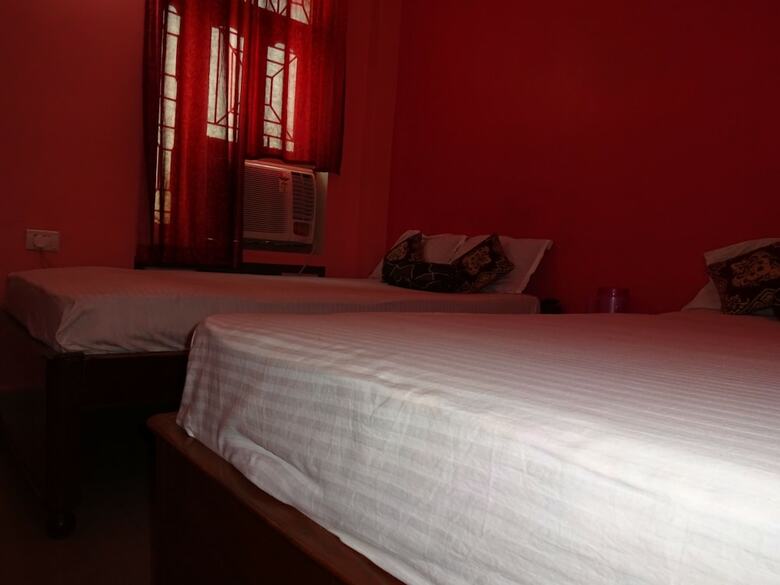 Hotel Viraat Inn