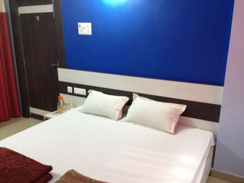 Hotel Viraat Inn