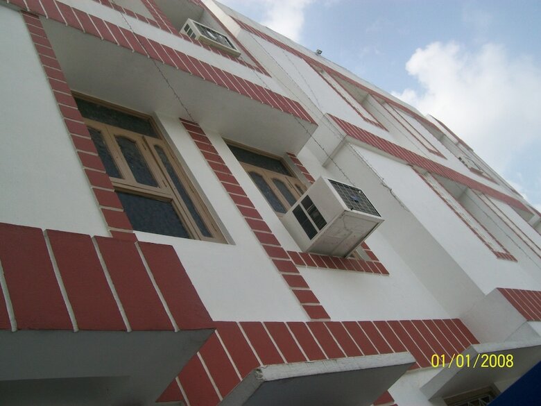 Hotel Viraat Inn