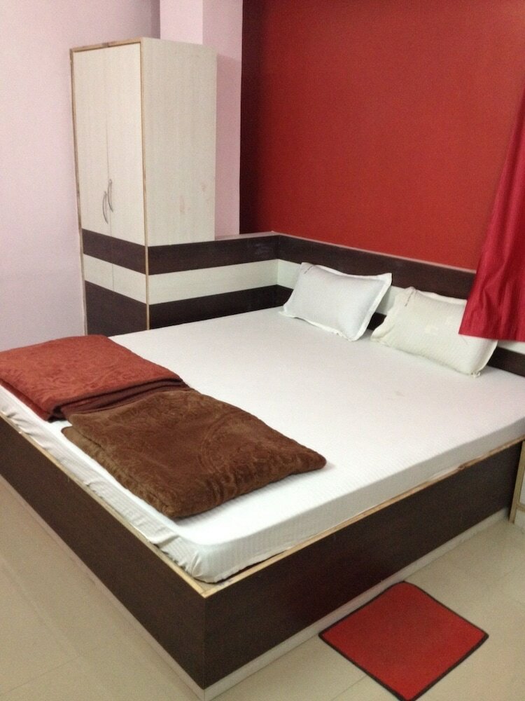 Hotel Viraat Inn