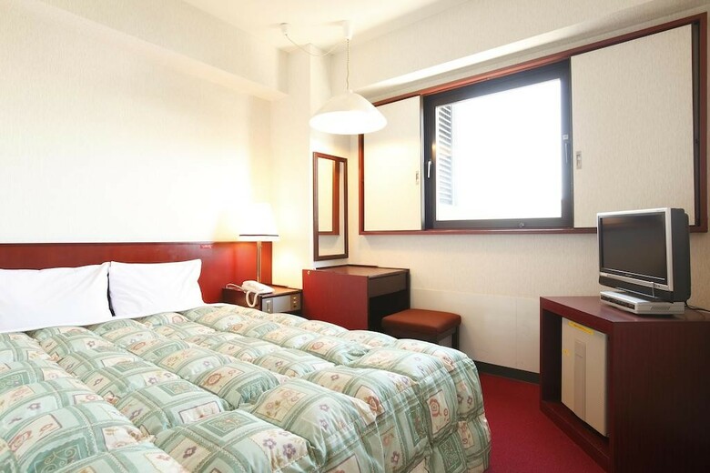 Hotel Tokyo Inn