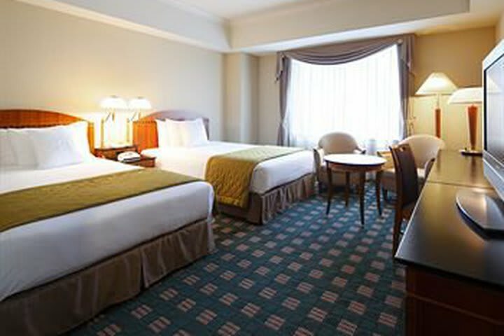 Hotel Yokohama Bay Sheraton  Towers