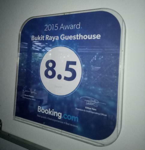 Hostal Bukit Raya Guesthouse