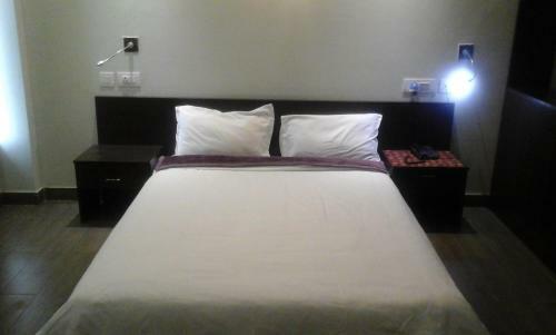 Komachi Hotel