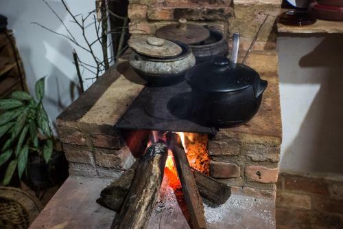 Hostal Ti� Isolda Artes & Hospedaria