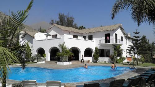 Hotel La Posada De Los C�ndores