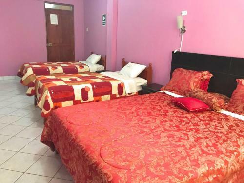 Ica Hotel Grau