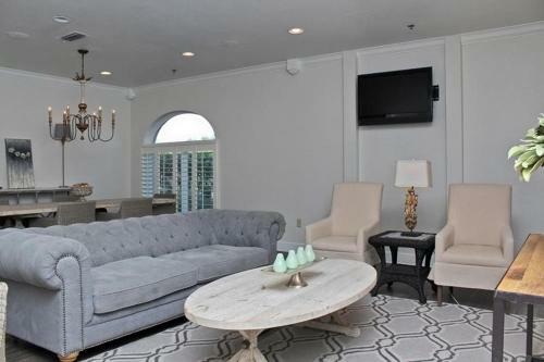 Apartamento Emerald Greens 3701