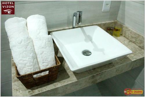 Hotel E Locadora Vizon