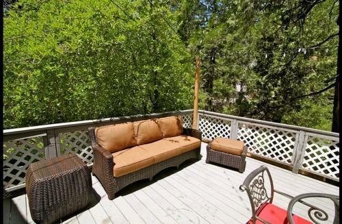 Creekside Lodge