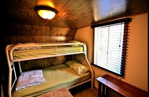 Creekside Lodge