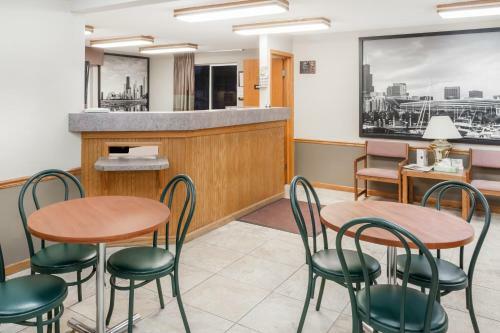 Hotel Super 8 By Wyndham Watseka