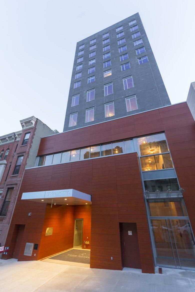 Edge Hotel Washington Heights