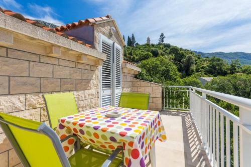 Hostal Guesthouse Zeko Rozat