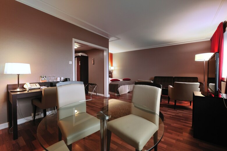 Quality Hotel Grand Royal