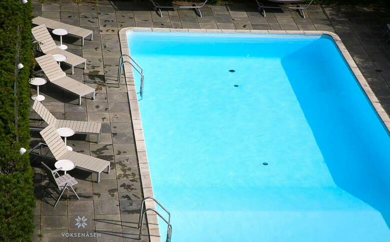 Hotel Voksenasen