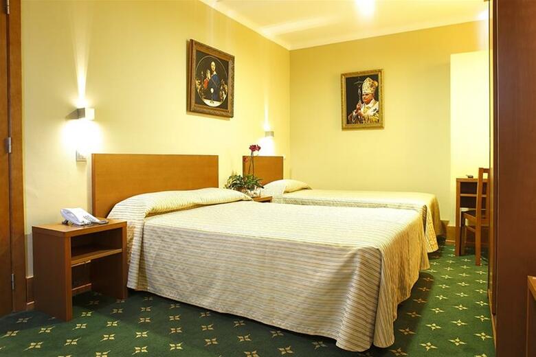 Hotel Domus Pacis F�tima
