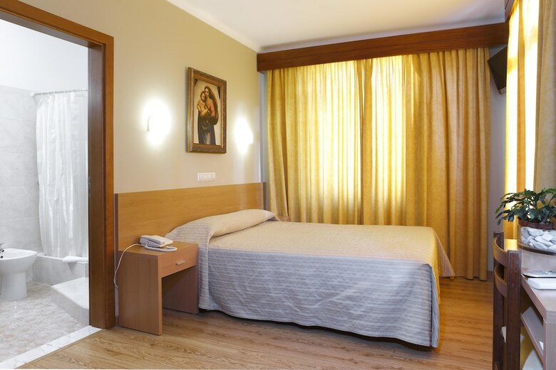 Hotel Domus Pacis F�tima