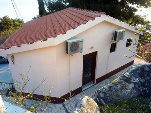 Apartments By The Sea Zavode (omis) - 5252