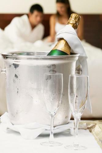 Imperia Hotel & Suites