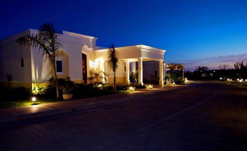 Pueblo Bonito Emerald Luxury Villas & Spa All Inclusive