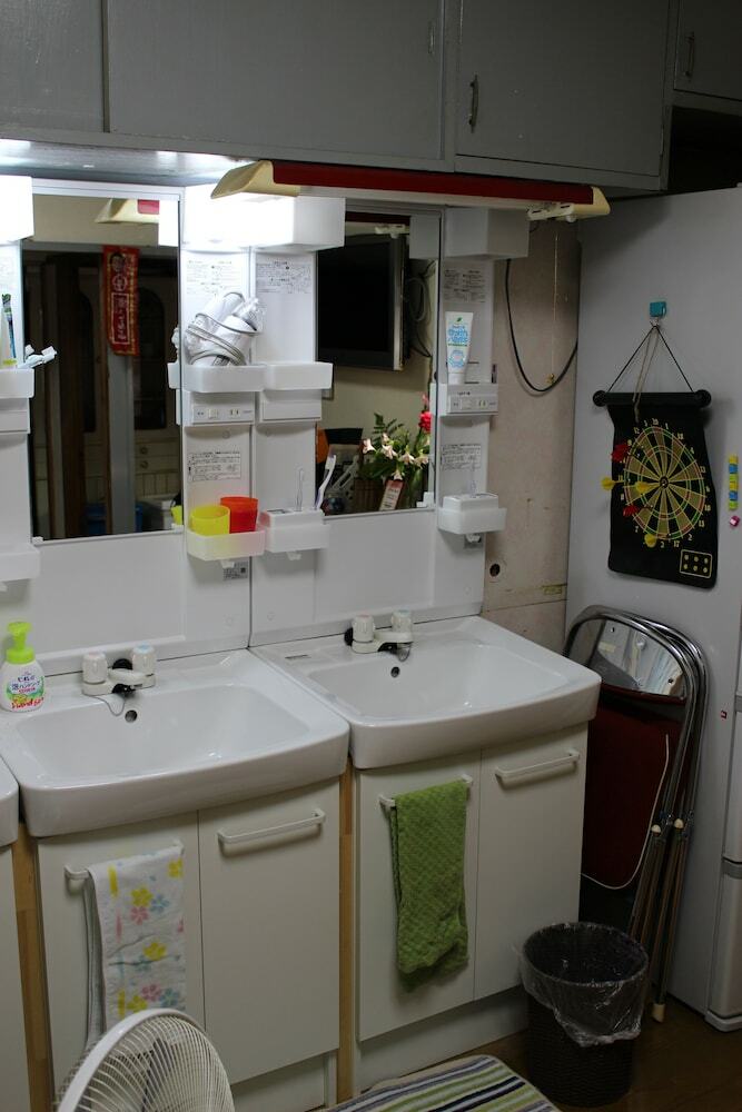 Hostal Gomaharu Guesthouse
