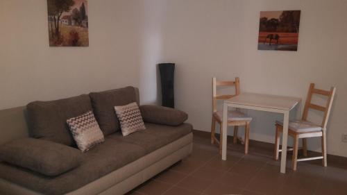 Hostal Pension Genat
