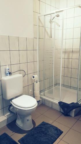 Hostal Pension Genat