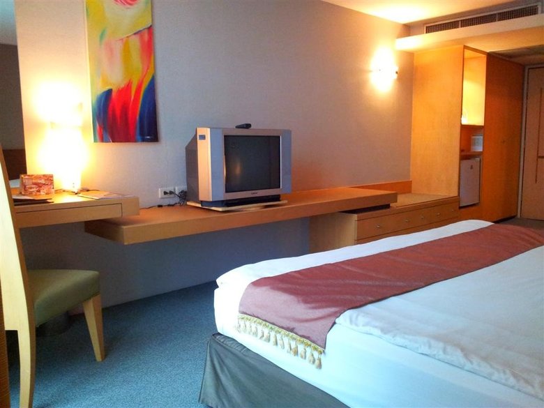 Hotel All Seasons Gold Orchid
