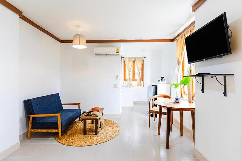 Howard Square Boutique Hotel