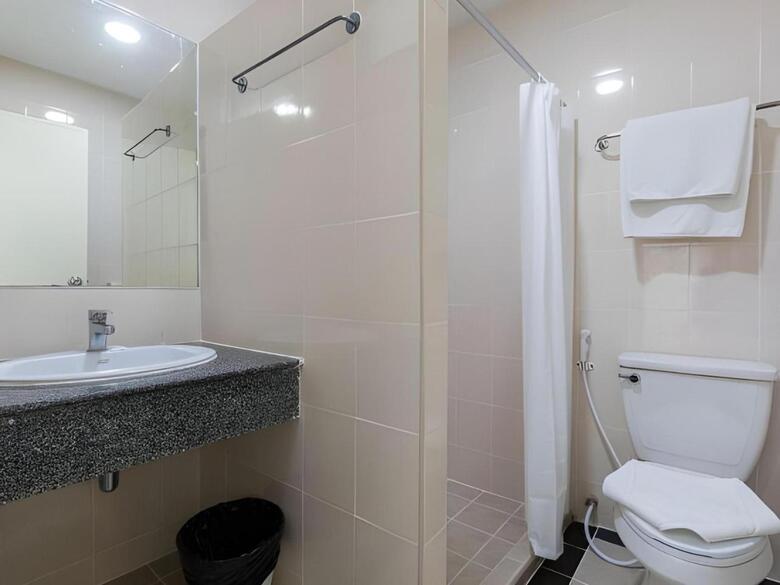 Howard Square Boutique Hotel