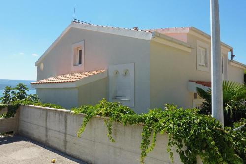 Apartment Lokva Rogoznica 4820a