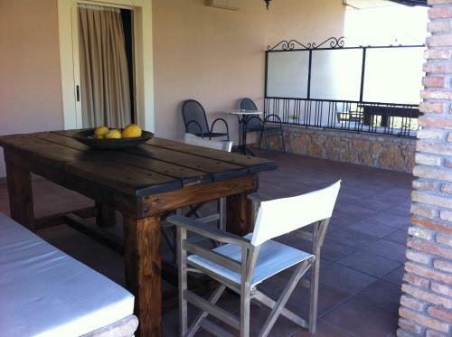 Hostal Fotis Rooms