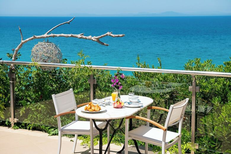 Mare Dei Suites Hotel Ionian Resort