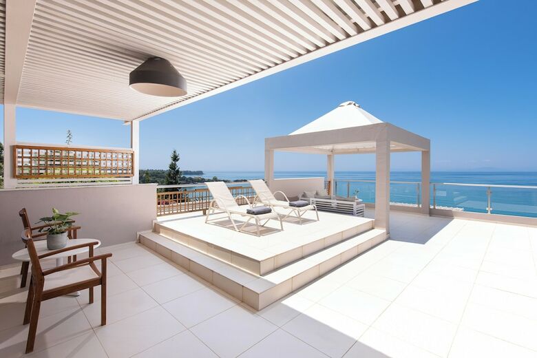 Mare Dei Suites Hotel Ionian Resort