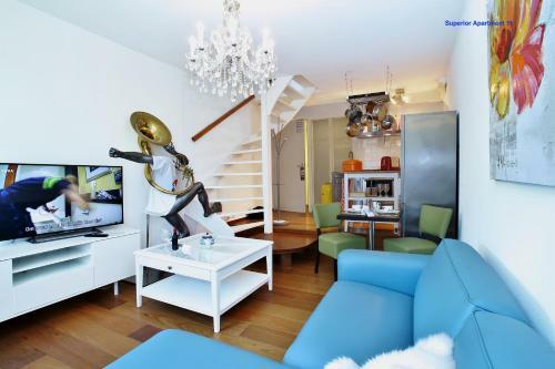Luxury Apartments Delft V History Written