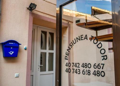 Hostal Pensiunea Todor