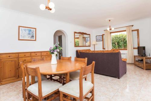 Villa Angel Luis