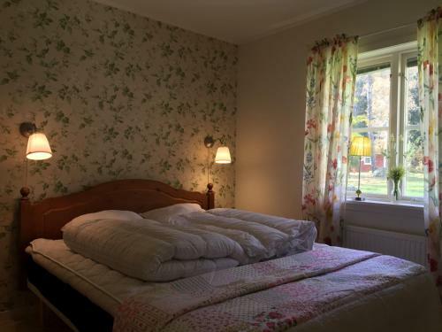 Albergue Lunedet Camping Caf� Restaurang Ab