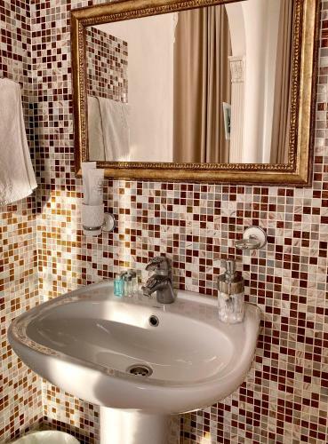 Homesuites Hotel