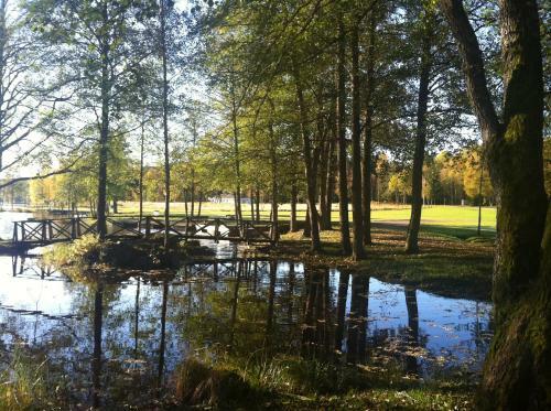 Albergue Lunedet Camping Caf� Restaurang Ab