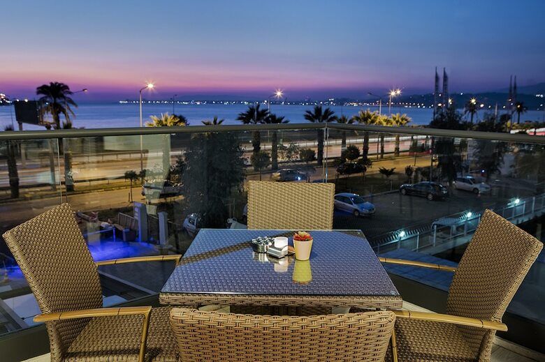 Hotel Hilton Garden Inn Izmir Bayrakli
