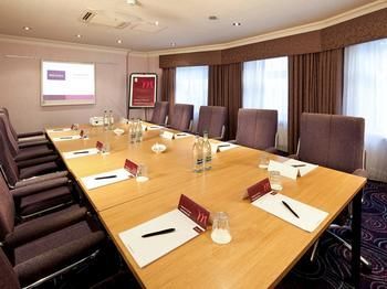 Hotel Mercure Chester Abbots Well