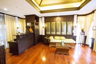 Hotel Wora Bura Resort & Spa