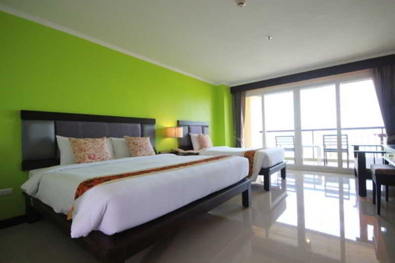 Hotel Phala Cliff Beach Resort